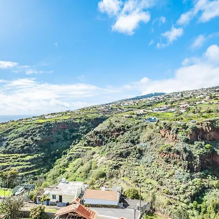 Por Do Sol Calheta (Madeira)