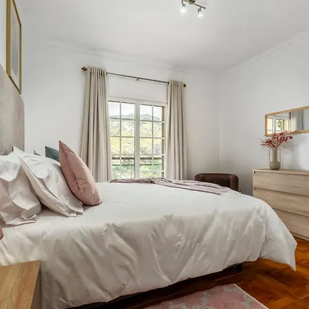 Daire Por Do Sol Calheta (Madeira)