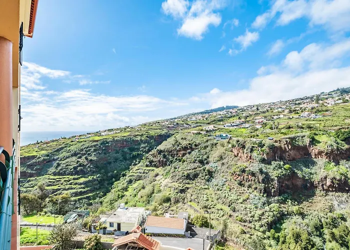 Por Do Sol Calheta (Madeira)